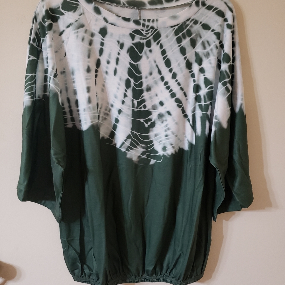 Ladies size large top - Picture 2 of 7